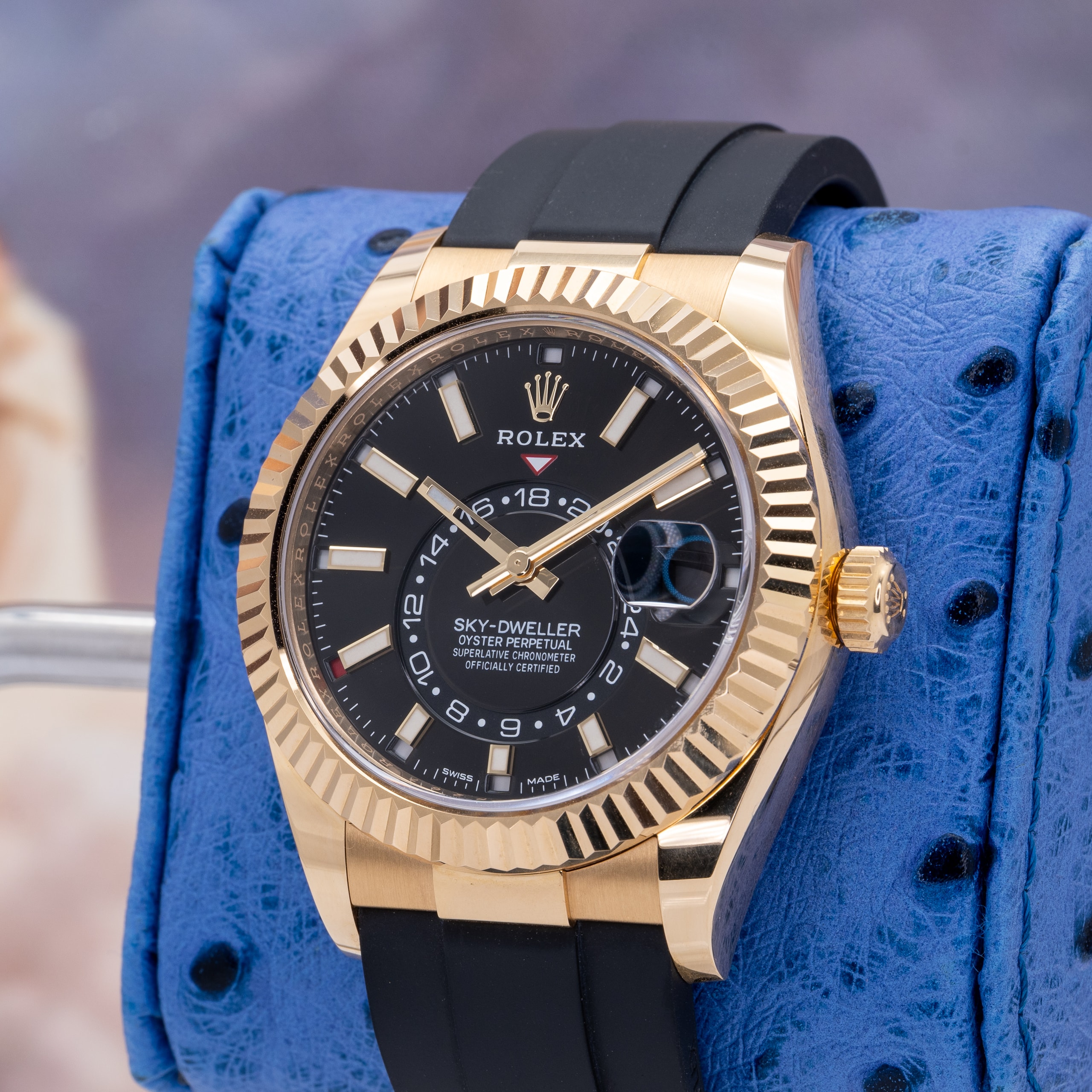 2021 Rolex Sky-Dweller Yellow Gold / Black / Oysterflex 326238